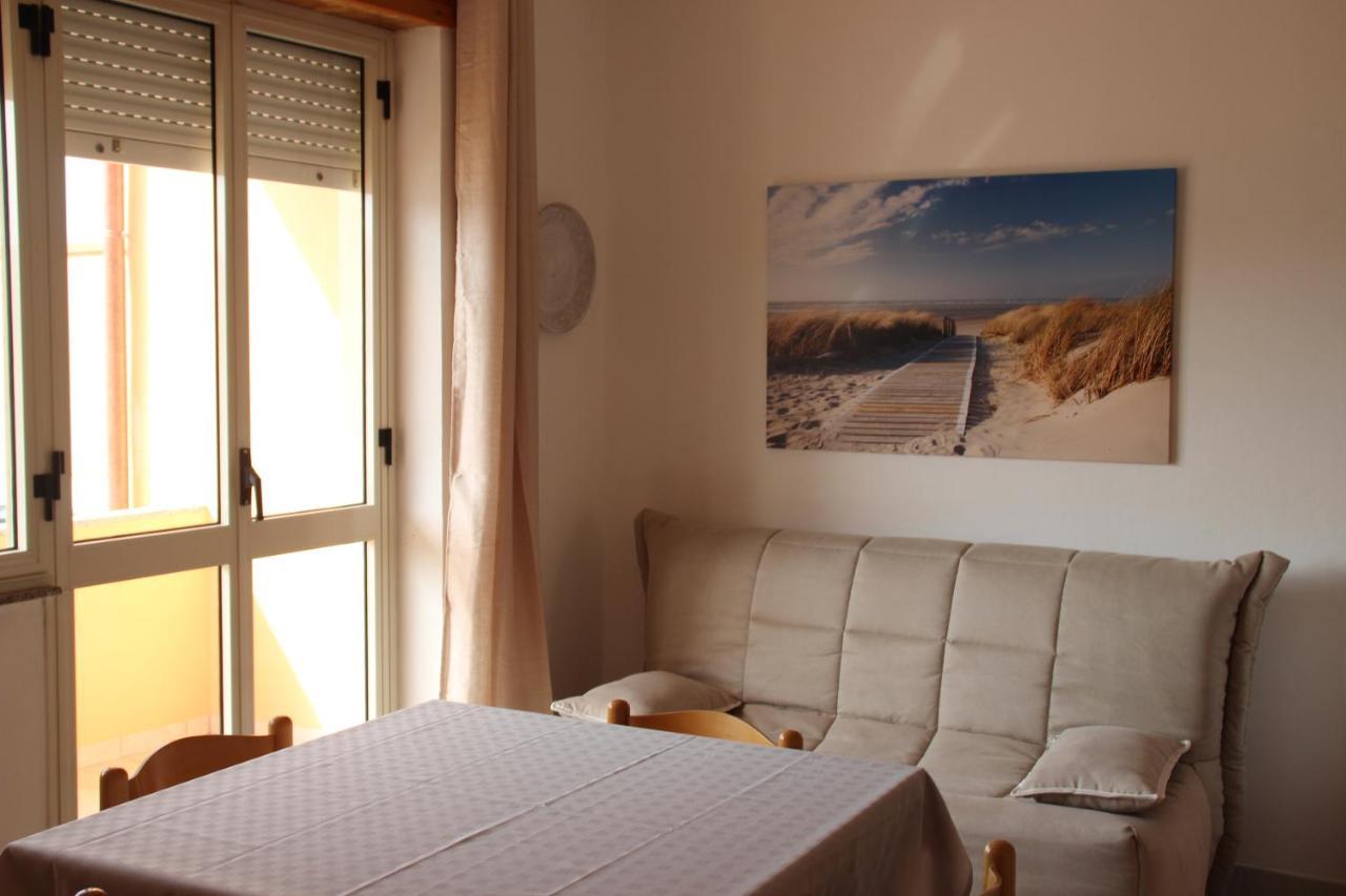 Borgo Spiaggia Vista Mare Isola Rossa Dış mekan fotoğraf