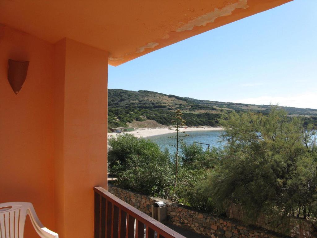 Borgo Spiaggia Vista Mare Isola Rossa Dış mekan fotoğraf