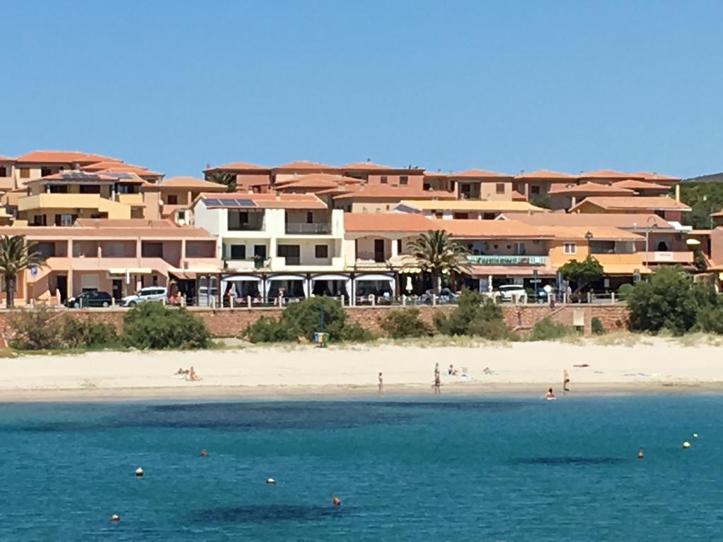 Borgo Spiaggia Vista Mare Isola Rossa Dış mekan fotoğraf